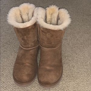 Women’s uggs